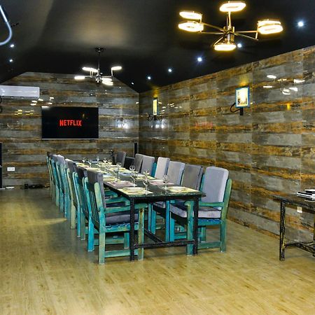 Avrasya Inn Hotel Baku Bagian luar foto