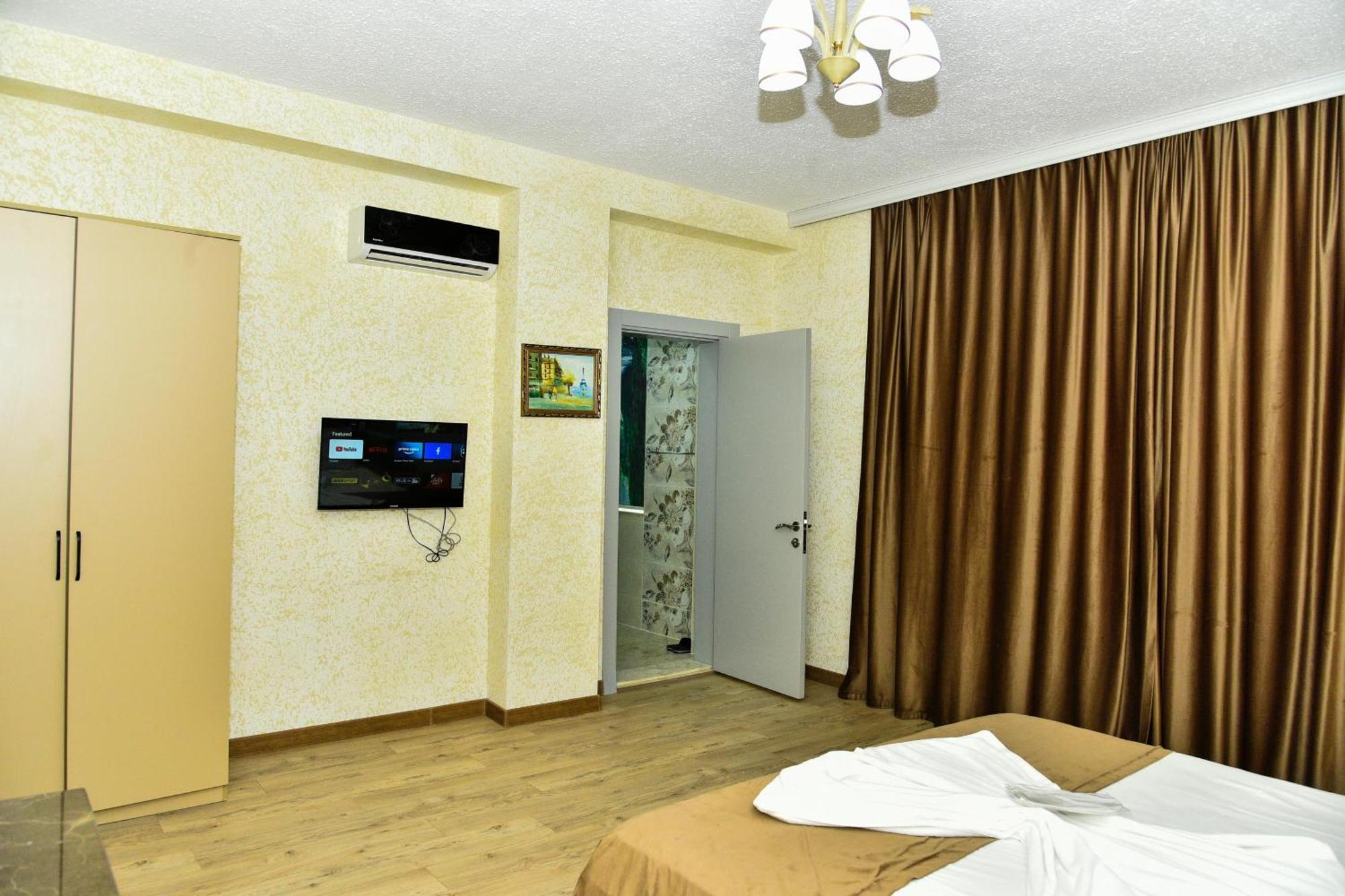 Avrasya Inn Hotel Baku Bagian luar foto