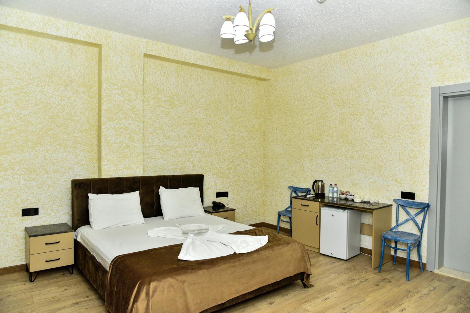 Avrasya Inn Hotel Baku Bagian luar foto