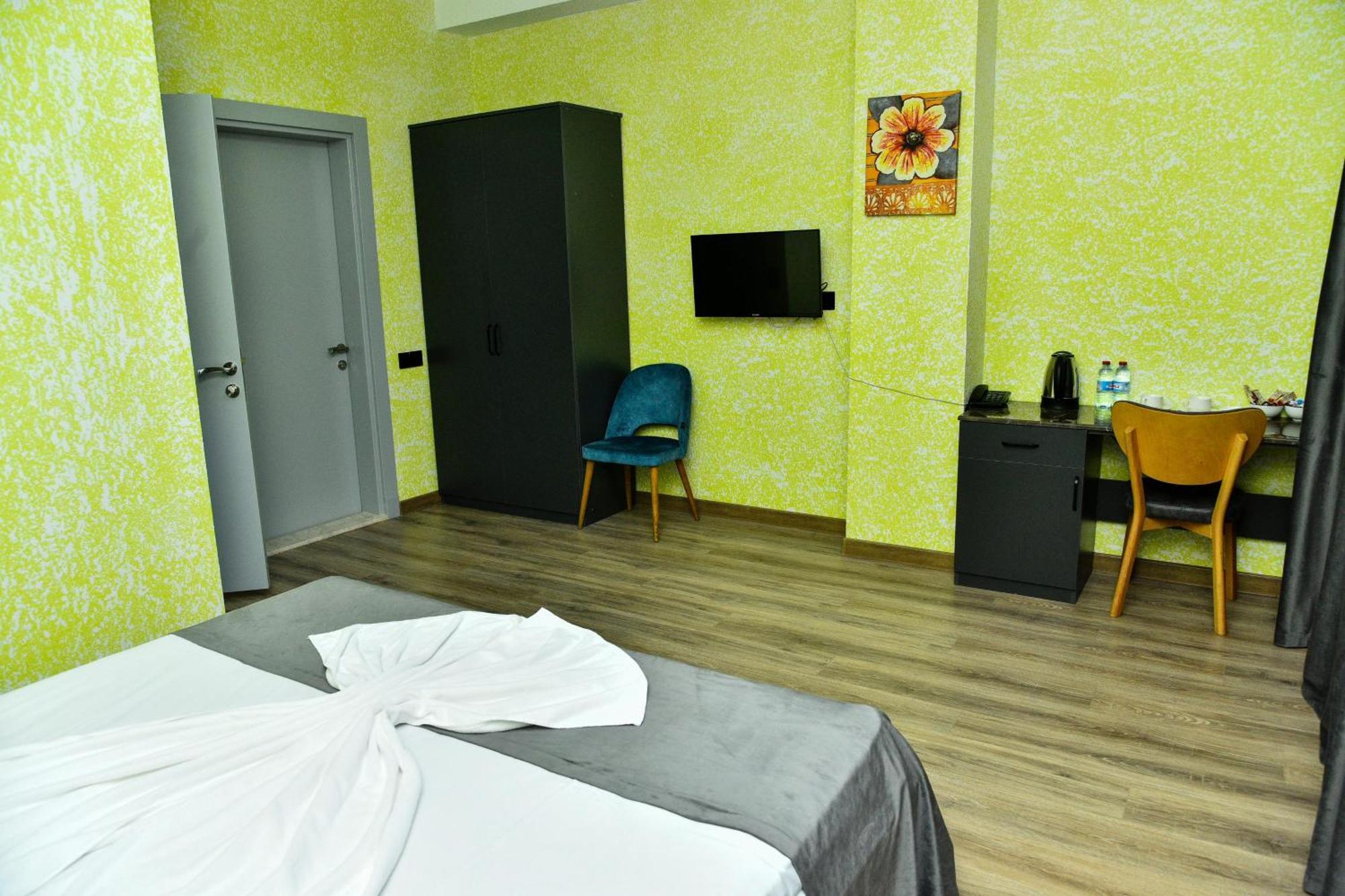 Avrasya Inn Hotel Baku Bagian luar foto