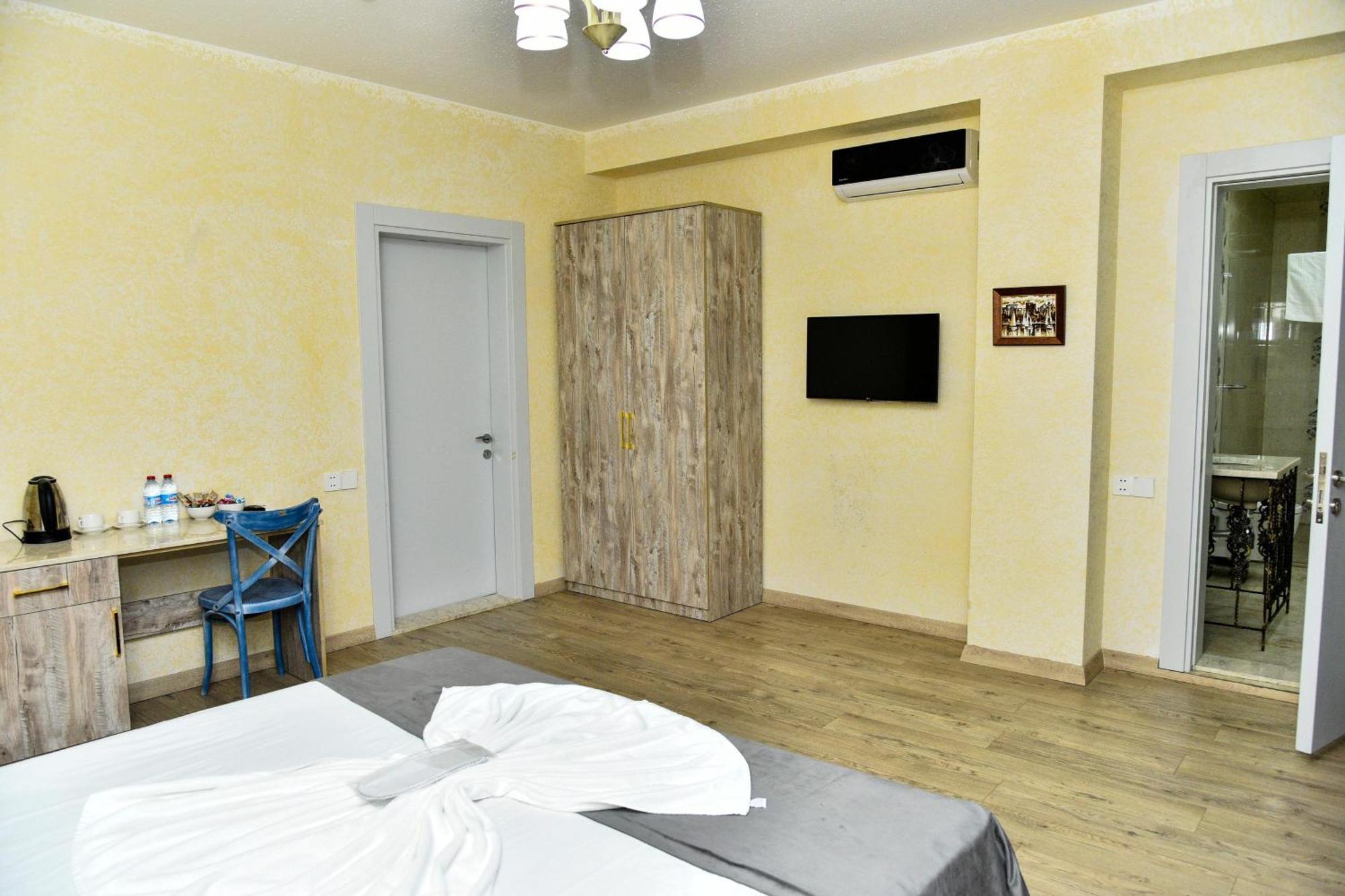 Avrasya Inn Hotel Baku Bagian luar foto
