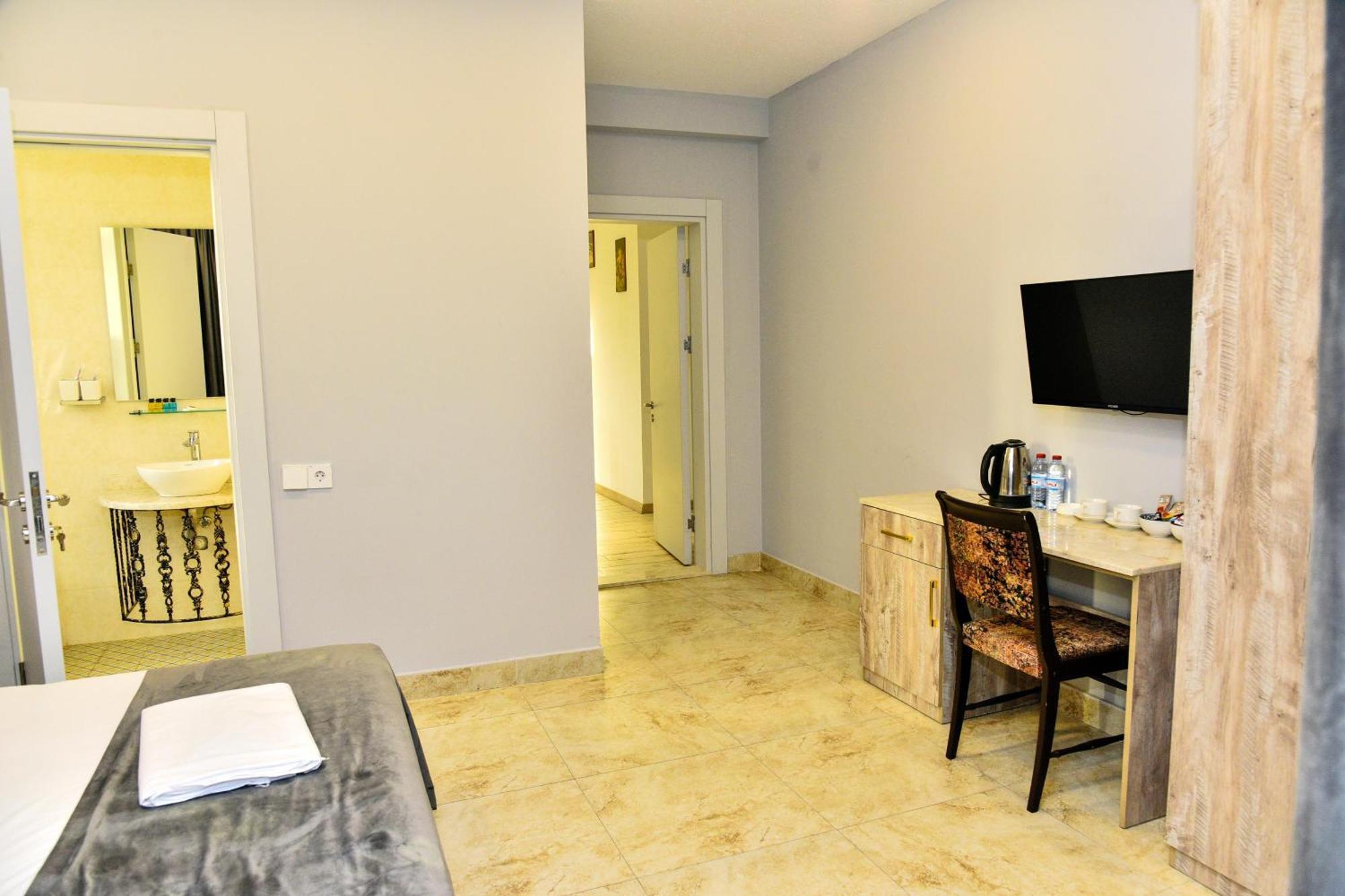 Avrasya Inn Hotel Baku Bagian luar foto
