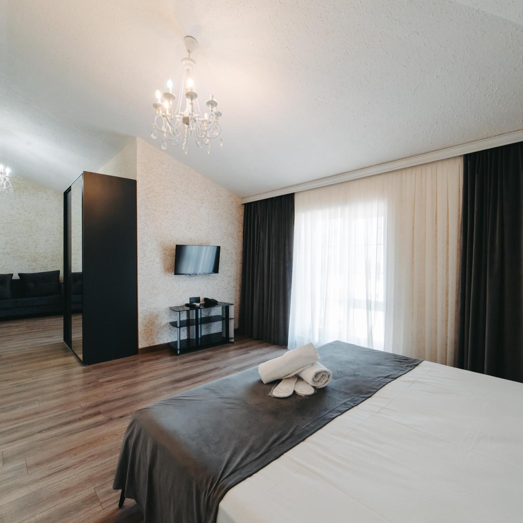 Avrasya Inn Hotel Baku Bagian luar foto