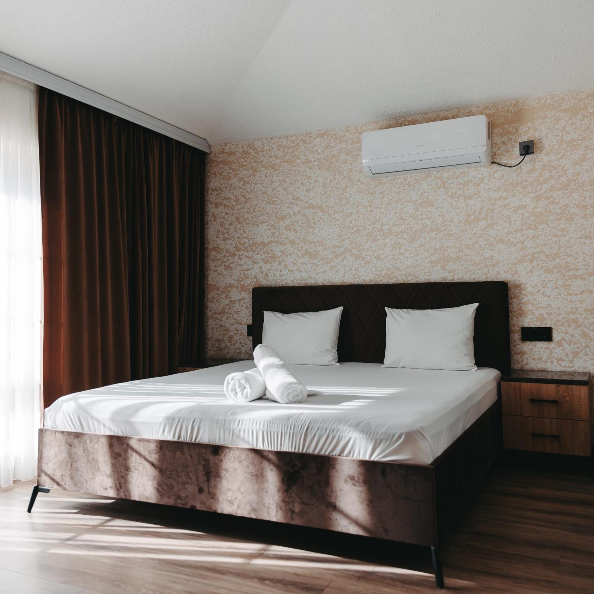 Avrasya Inn Hotel Baku Bagian luar foto