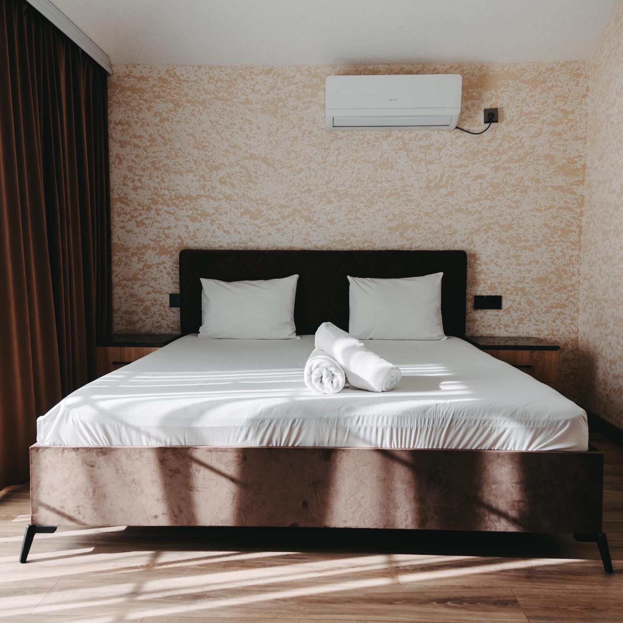 Avrasya Inn Hotel Baku Bagian luar foto